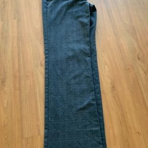 Perfect gray casual or work day 😊